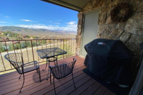 Mountain Vista Retreat